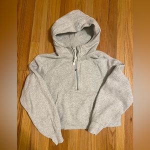 LULULEMON SCUBA HOODIE Size M/L